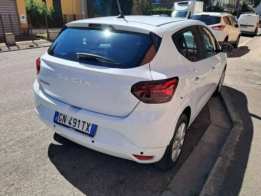 Usata Dacia Sandero Expression 101 CV (74 kW) 2023 Bianco Berlina
