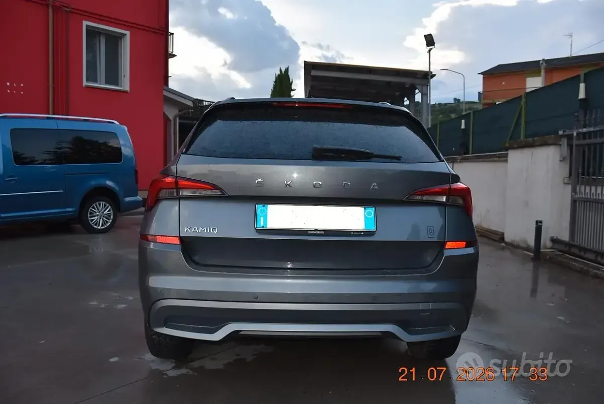Usata Skoda Kamiq Monte Carlo 90 CV (66 kW) 2022 Grigio SUV