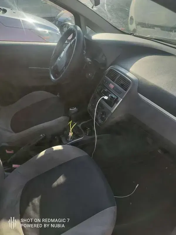 Usata Fiat Grande Punto Active 75 CV (55 kW) 2007 Arancione Utilitaria
