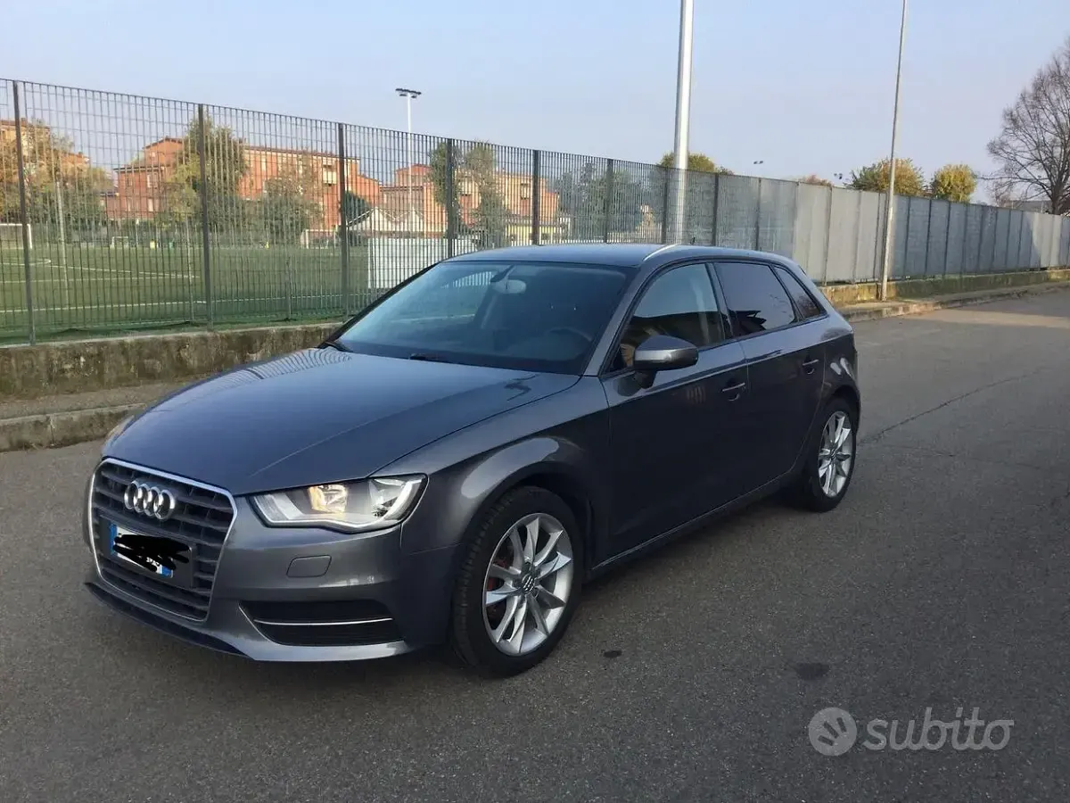 Usata Audi A3 Ambition 110 CV (80 kW) 2014 Grigio Berlina