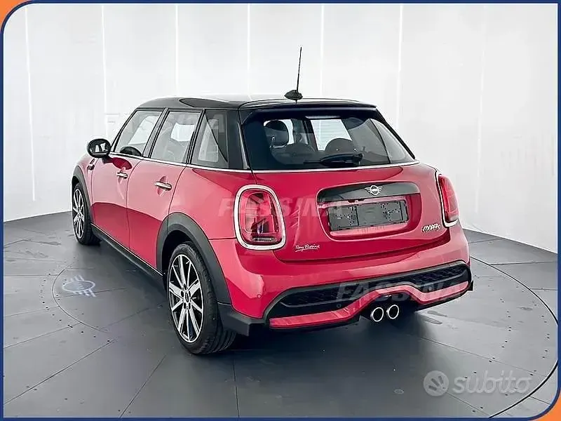 Usata Mini Cooper S Classic 178 CV (130 kW) 2022 Rosso/nero Utilitaria