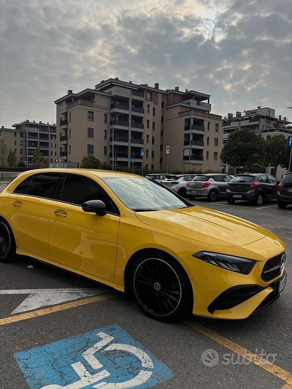 Usata Mercedes A180 AMG line 136 CV (100 kW) 2023 Giallo Berlina