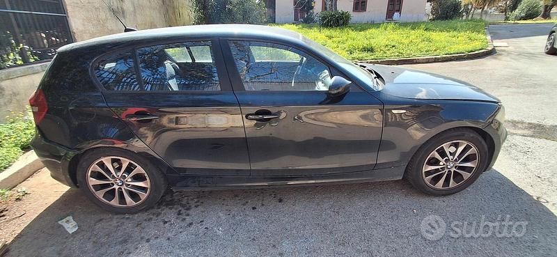 Usata BMW 116 2009 Nero Utilitaria