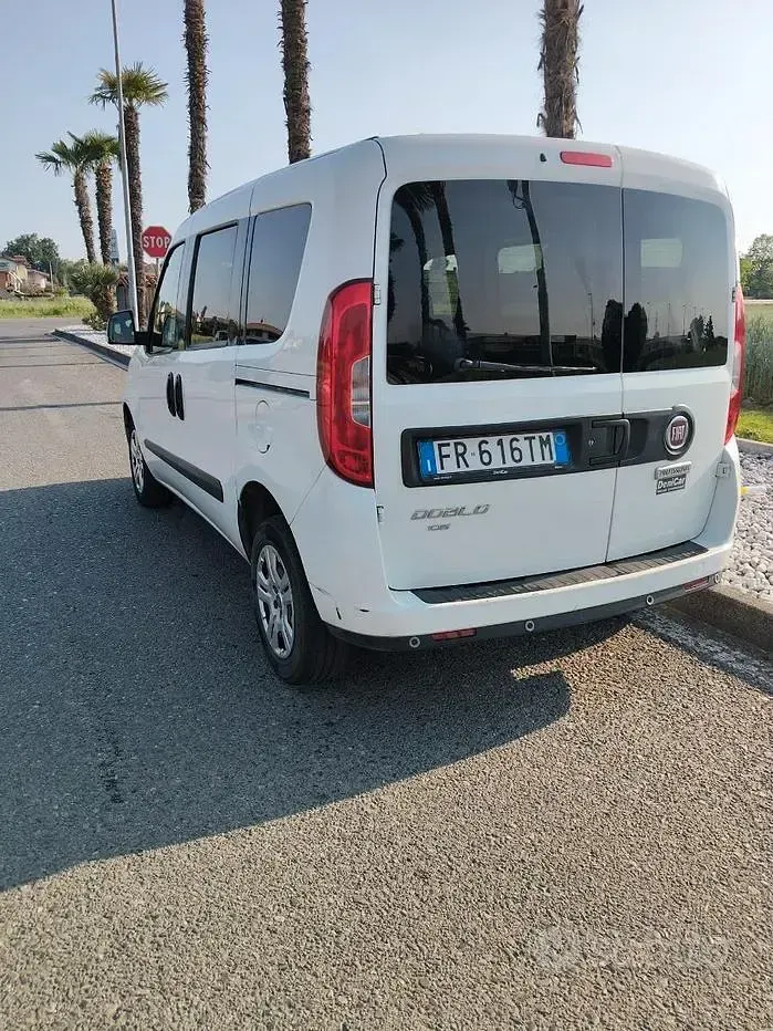 Usata Fiat Doblò Easy 105 CV (77 kW) 2018 Bianco Monovolume