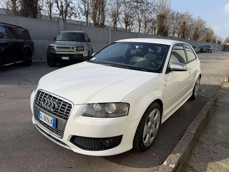 Usata Audi S3 Ambiente 265 CV (194 kW) 2007 Bianco Utilitaria