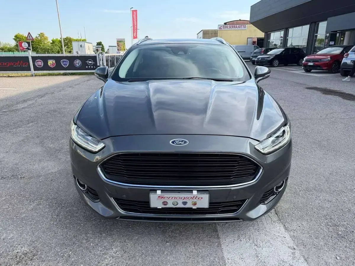 Usata Ford Mondeo Business Edition 150 CV (110 kW) 2015 Grigio Station wagon
