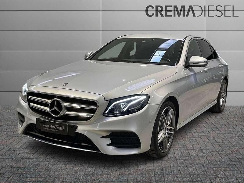 Usata Mercedes E220 Premium 194 CV (142 kW) 2021 Argento Station wagon