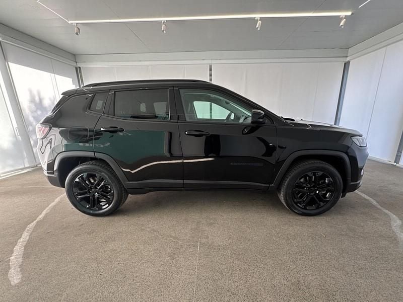 Occasion Jeep Compass Night Eagle 190 ch (139 kW) 2024 Noir SUV