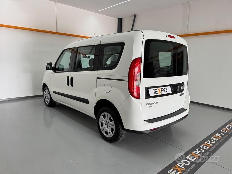 Usata Fiat Doblò 95 CV (69 kW) 2017 Bianco Monovolume