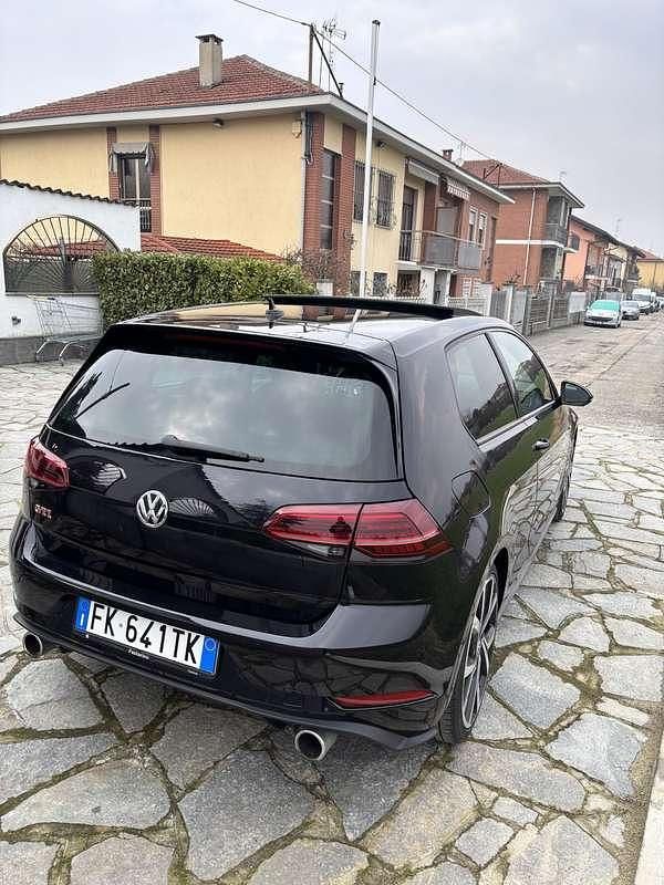 Usata VW Golf VII GTI 245 CV (180 kW) 2017 Nero Berlina