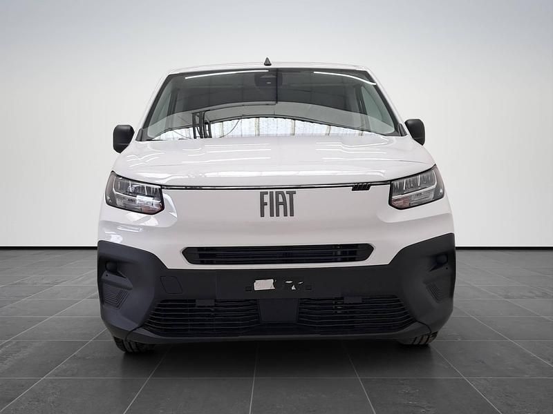Nuova Fiat Doblò 102 CV (75 kW) 2026 Bianco pastello Monovolume