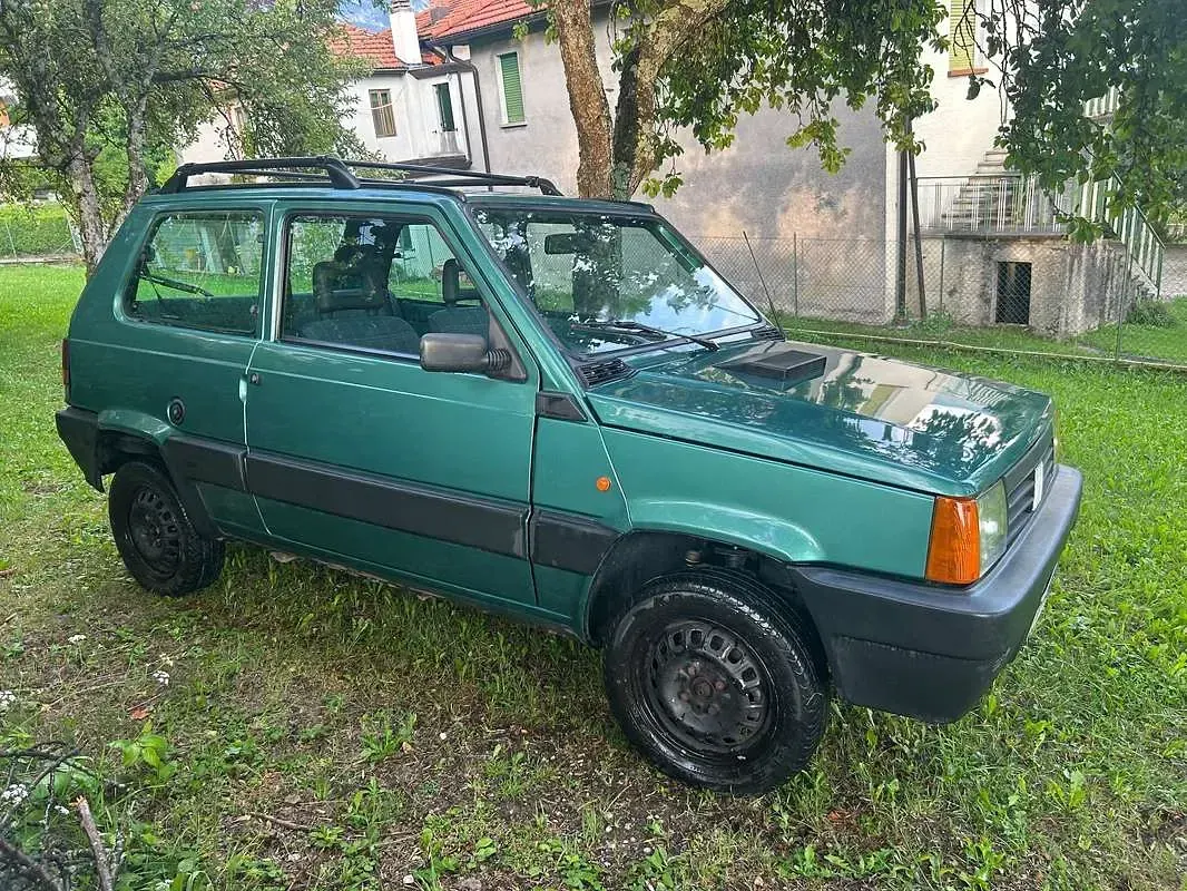 Usata Fiat Panda Young 39 CV (28 kW) 1999 Verde Berlina