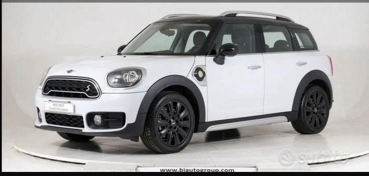 Usata Mini Cooper S Countryman Hype 136 CV (100 kW) 2018 Bianco SUV