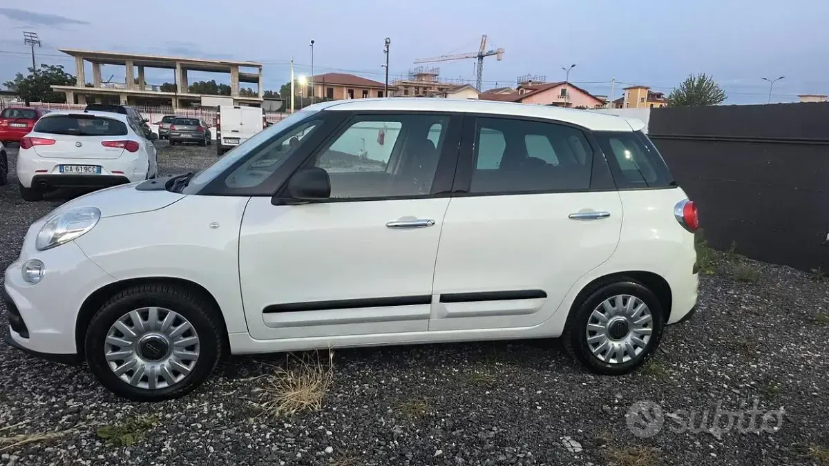 Usata Fiat 500L Mirror 120 CV (88 kW) 2020 Bianco Monovolume