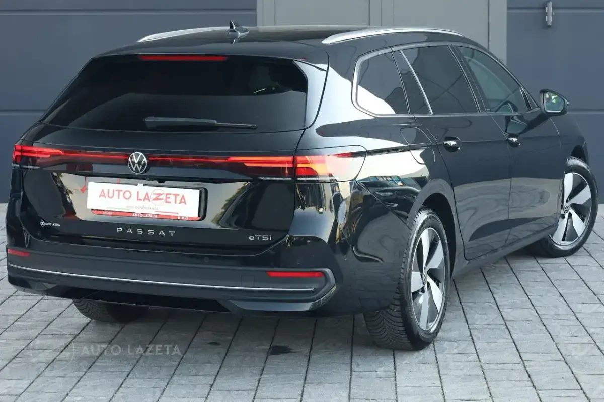 Usata VW Passat Business 150 CV (110 kW) 2025 Nero metallizzato Station wagon