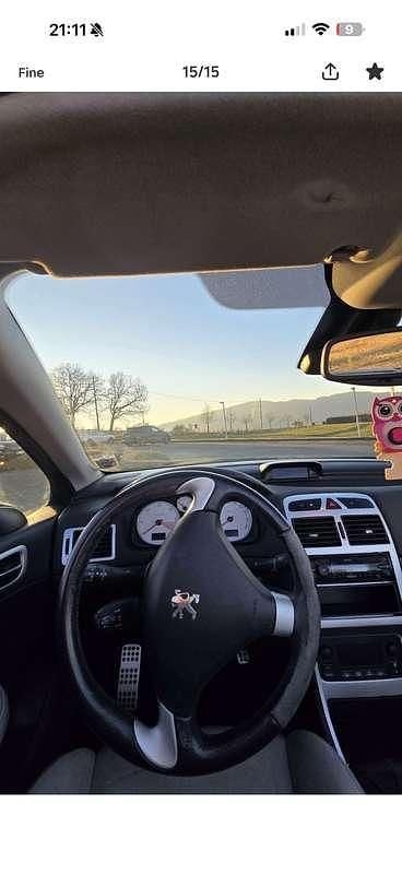 Usata Peugeot 307 CC 109 CV (80 kW) 2004 Cabrio