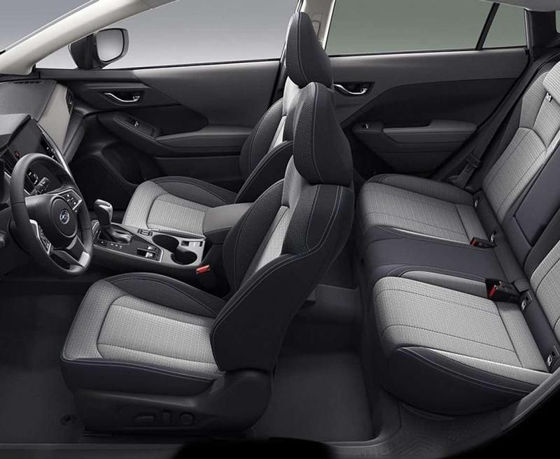 Usata Subaru Crosstrek Style 136 CV (100 kW) 2023 Grigio SUV