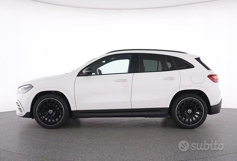 Usata Mercedes GLA200 AMG Line Premium 150 CV (110 kW) 2023 Bianco SUV