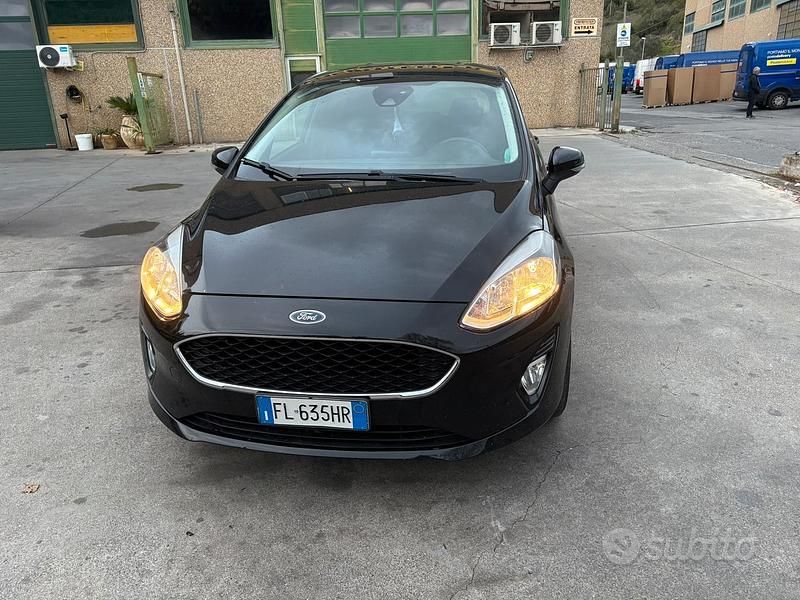 Usata Ford Fiesta Individual 95 CV (69 kW) 2018 Nero Berlina