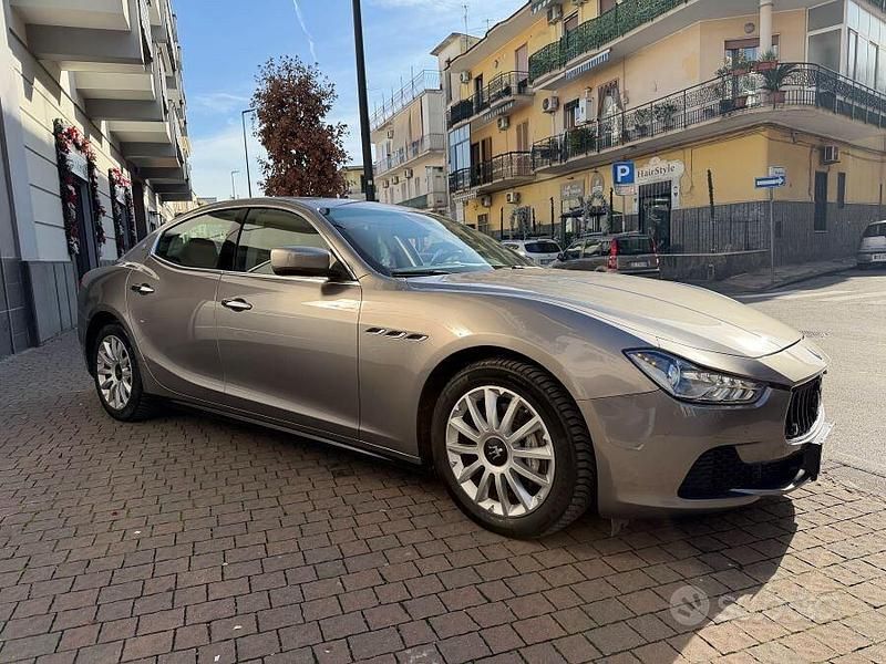 Usata Maserati Ghibli 249 CV (183 kW) 2015 Nero Berlina