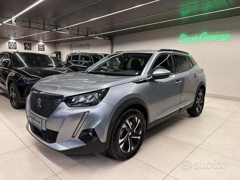 Usata Peugeot 2008 Allure 130 CV (95 kW) 2020 Grigio SUV
