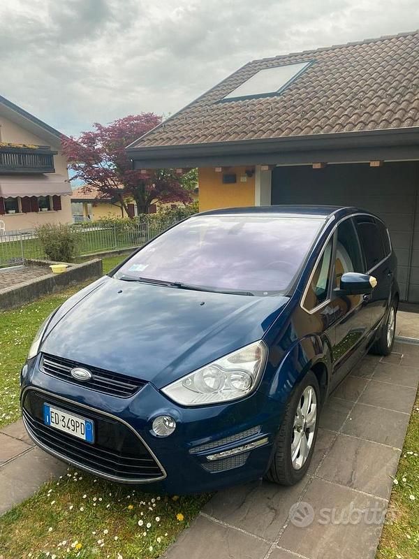 Usata Ford S-MAX Titanium 163 CV (119 kW) 2010 Blu/azzurro Monovolume