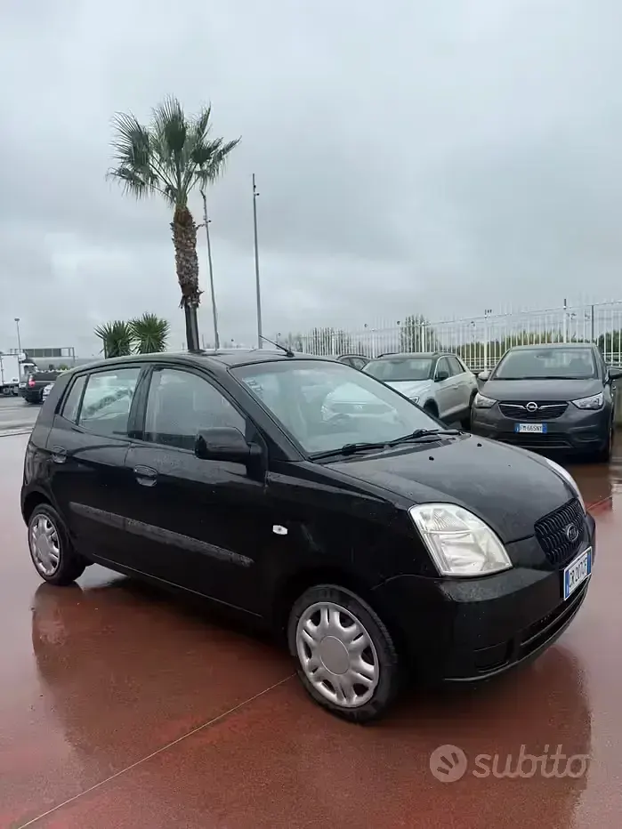 Gebraucht Kia Picanto 61 PS (44 kW) 2005 Schwarz Kleinwagen