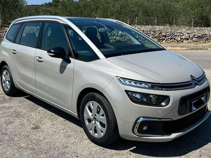 Beige Usata 2021 Citroën C4 SpaceTourer Live Monovolume | 17.000 € (Cara) - Immagine 1/4