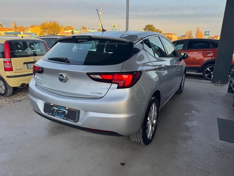 Usata Opel Astra Dynamic 110 CV (80 kW) 2019 Grigio Berlina
