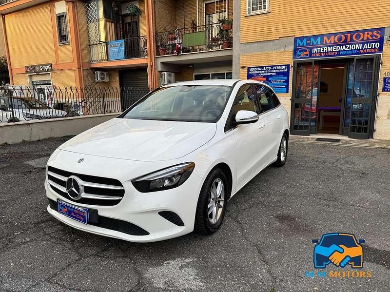 Bianco Usata 2019 Mercedes B180 Monovolume | 19.390 € (Buon prezzo) - Immagine 1/4