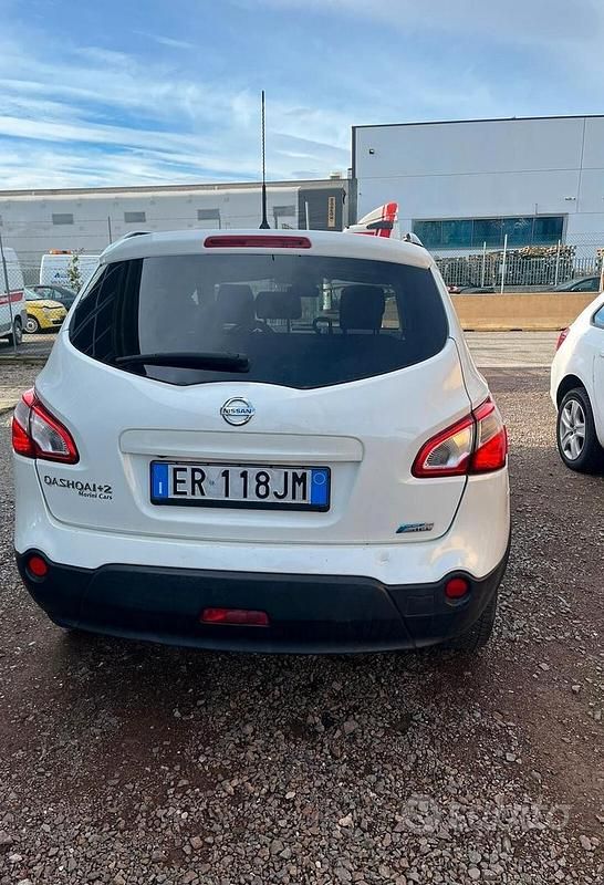 Usata Nissan Qashqai 131 CV (96 kW) 2013 Bianco SUV