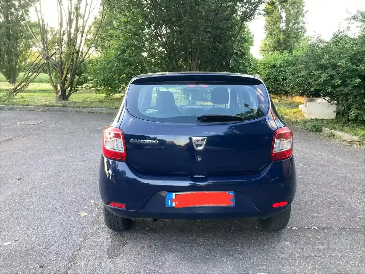 Usata Dacia Sandero 75 CV (55 kW) 2016 Blu Utilitaria