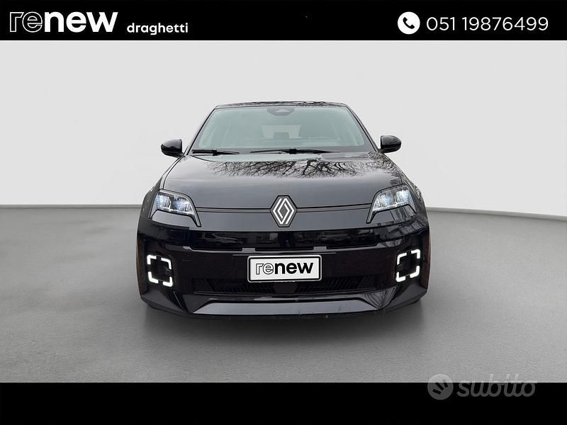 Usata Renault 5 E-Tech Urban 88 kW (120 CV) 2025 Nero Berlina