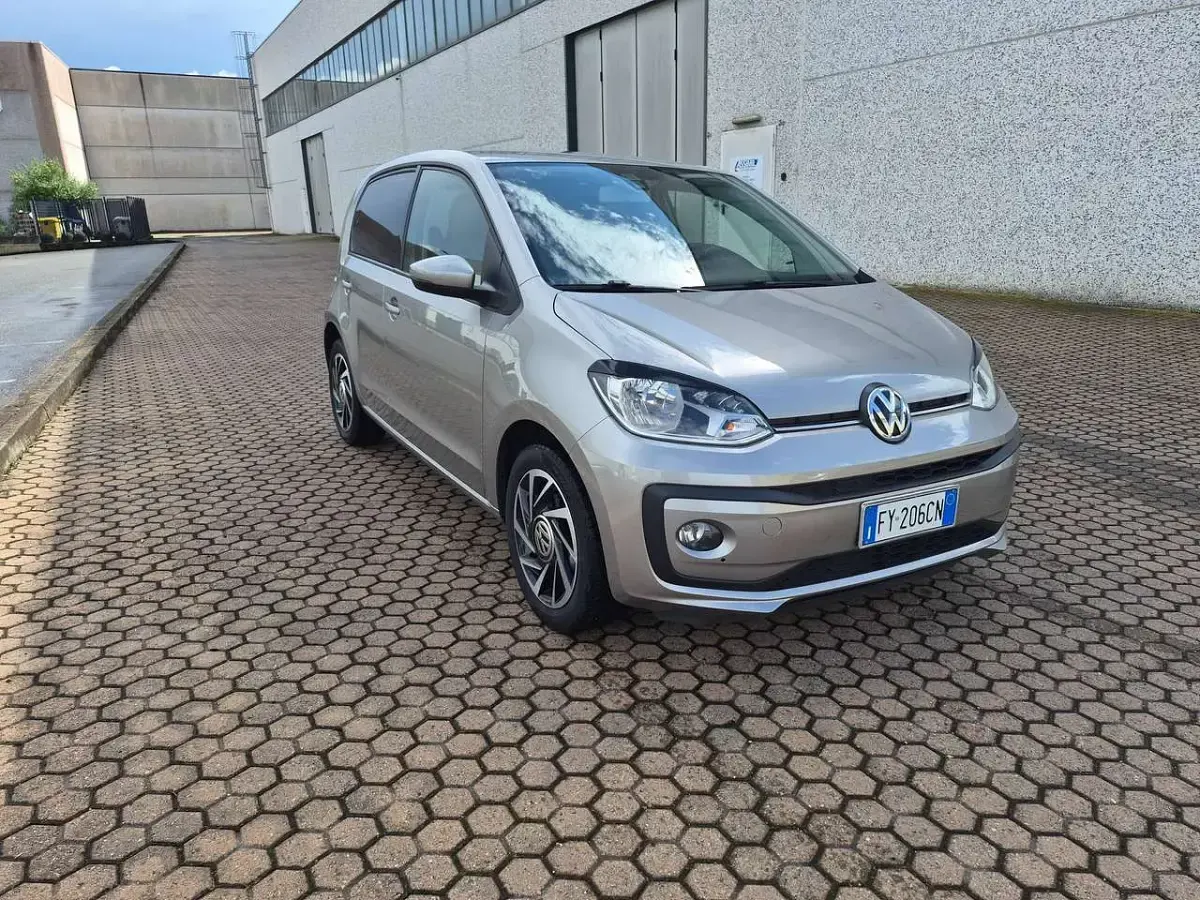 Usata VW up! 60 CV (44 kW) 2019 Grigio Utilitaria