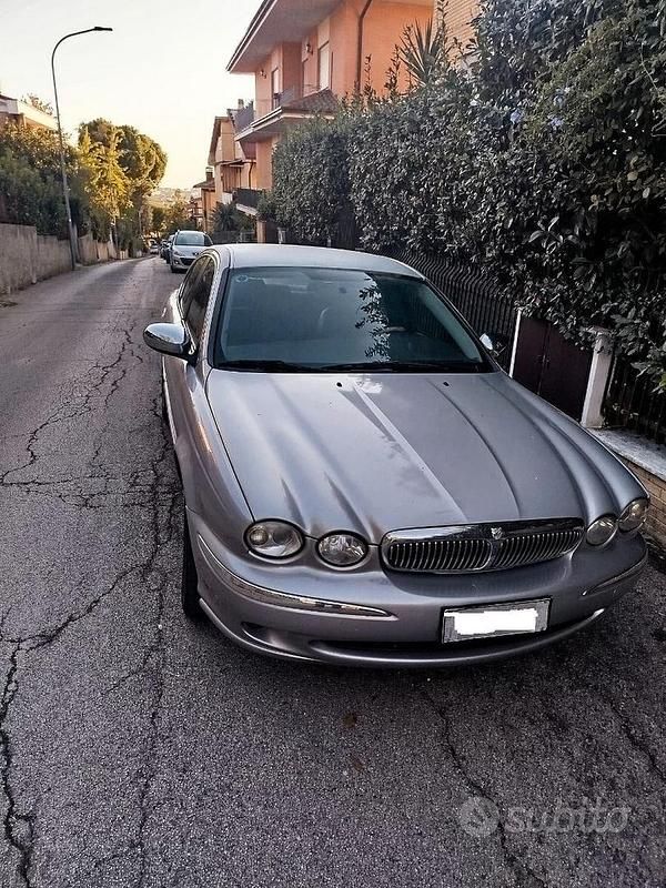 Usata Jaguar X-type Executive 155 CV (114 kW) 2007 Grigio Berlina
