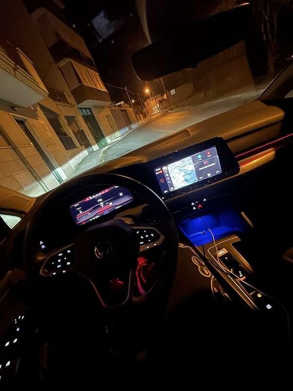 Usata VW Golf VIII Style 150 CV (110 kW) 2020 Berlina