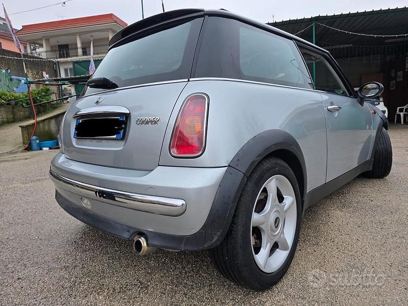 Occasion Mini Cooper 116 ch (85 kW) 2004 Gris Citadine