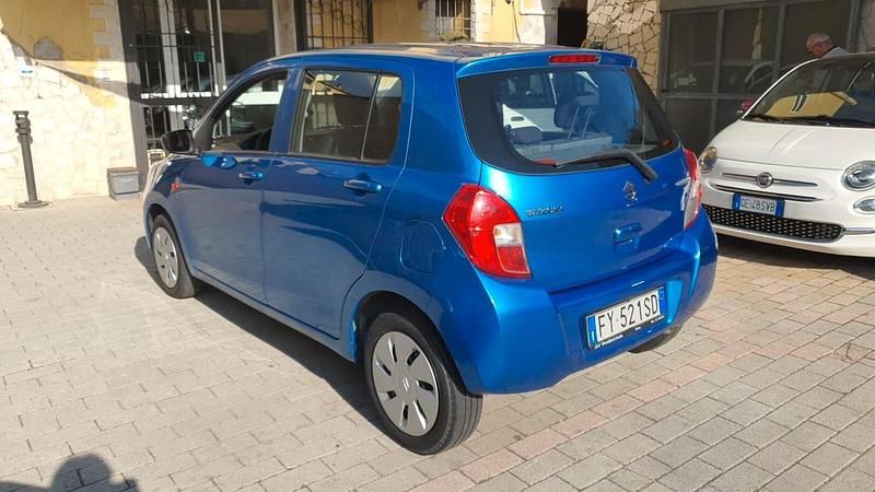 Usata Suzuki Celerio Style 67 CV (49 kW) 2017 Blu Utilitaria