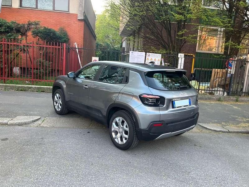 Usata Jeep Avenger 101 CV (74 kW) 2024 SUV