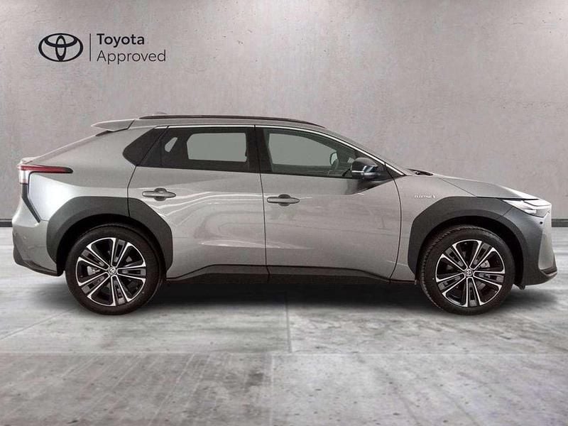 Usata Toyota bZ4X Edition 117 kW (160 CV) 2024 Grigio SUV