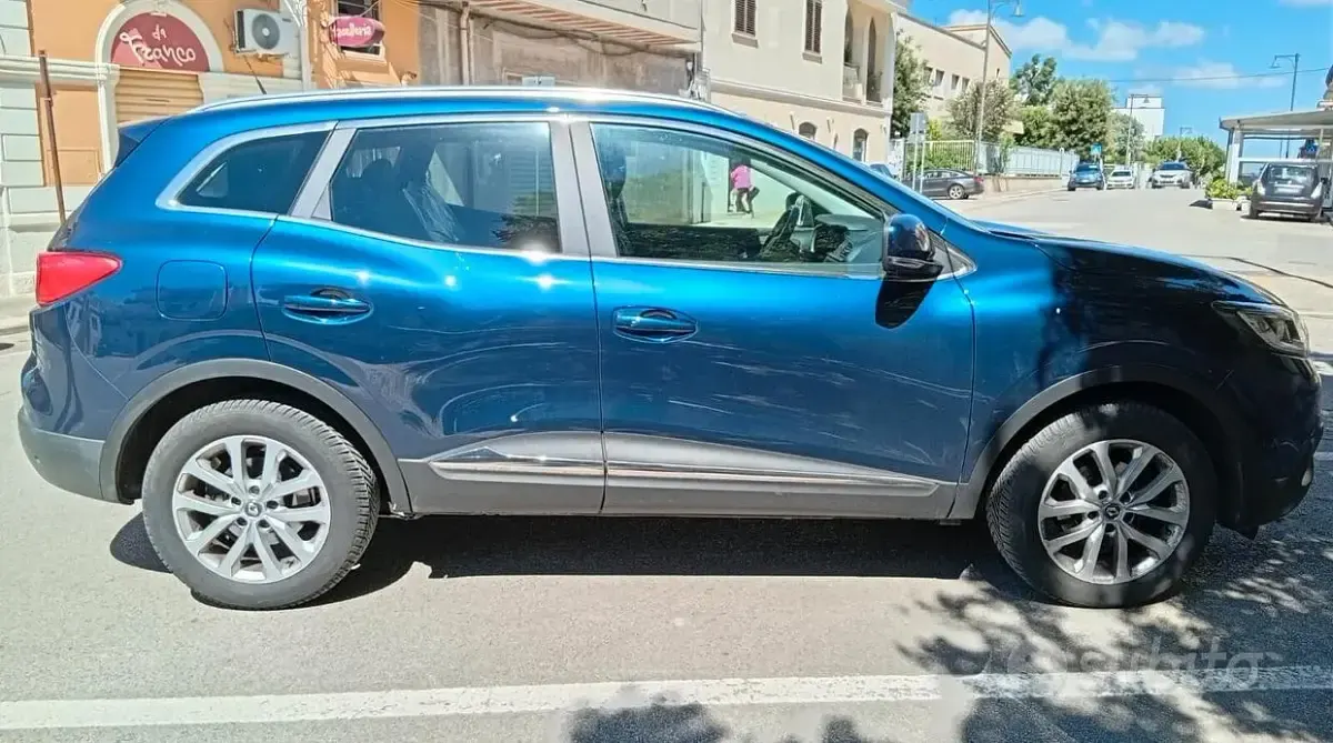 Usata Renault Kadjar 110 CV (80 kW) 2016 Bluazzurro SUV