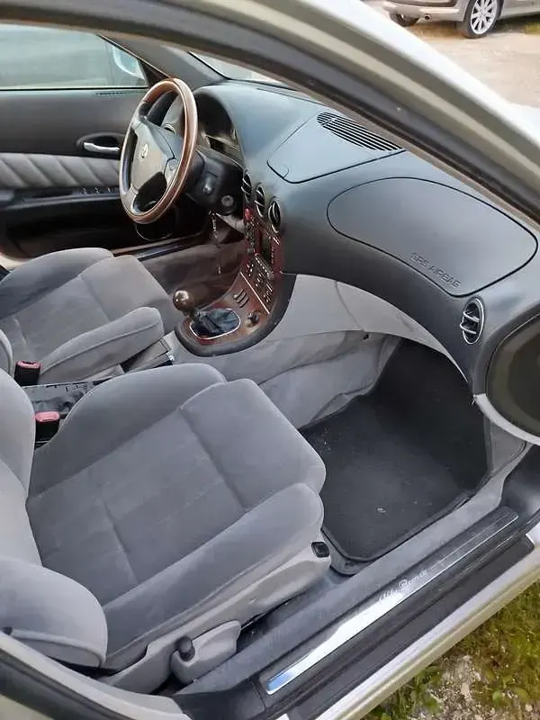 Occasion Alfa Romeo 166 136 PK (100 kW) 1999 Grijs Sedan