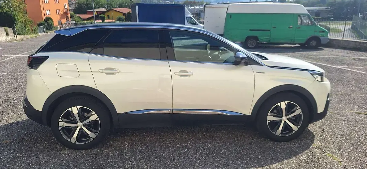 Usata Peugeot 3008 GT-line 131 CV (96 kW) 2020 SUV