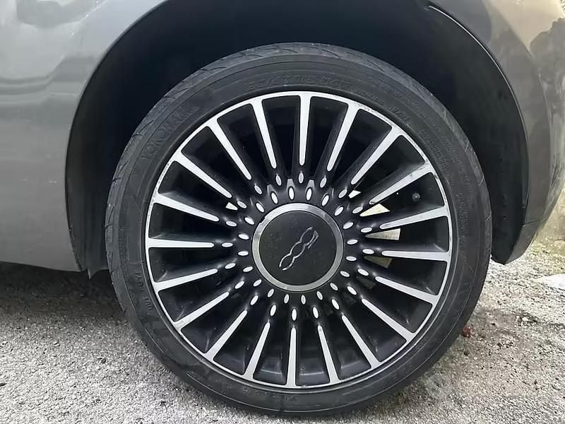 Usata Fiat 500 85 CV (62 kW) 2016 Grigio Utilitaria