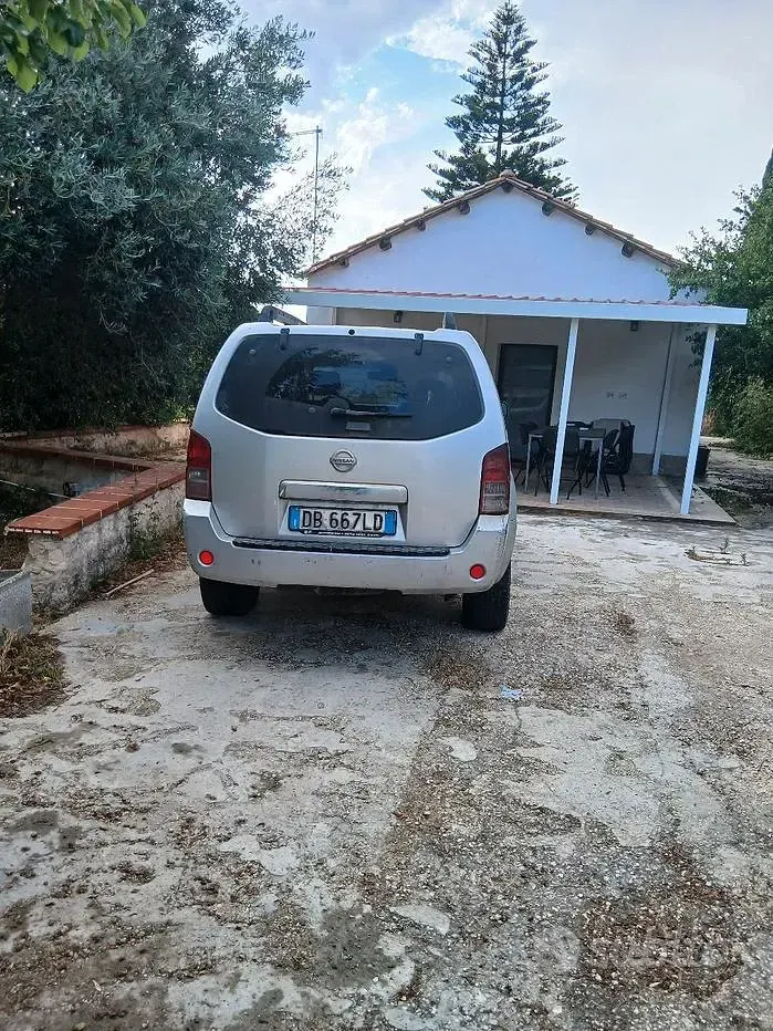 Usata Nissan Pathfinder 171 CV (125 kW) 2006 Grigio SUV