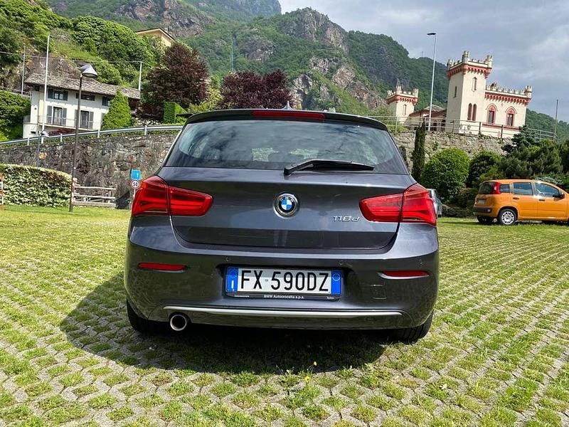 Usata BMW 116 116 CV (85 kW) 2019 Grigio Utilitaria