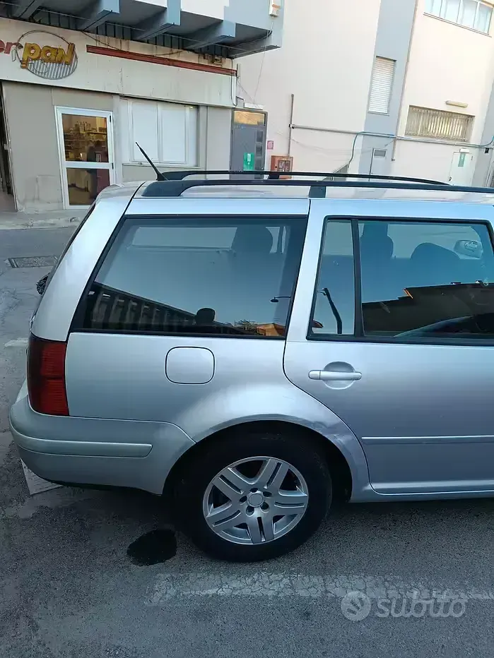 Usata VW Golf IV 130 CV (95 kW) 2001 Station wagon