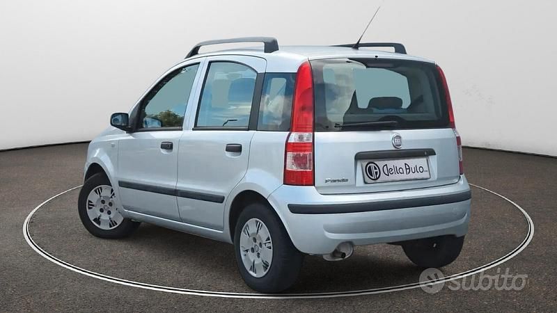 Usata Fiat Panda Dynamic 60 CV (44 kW) 2009 Argento Utilitaria