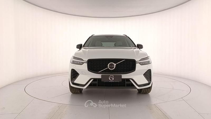 Nuova Volvo XC60 Ultra 253 CV (186 kW) 2025 Bianco SUV