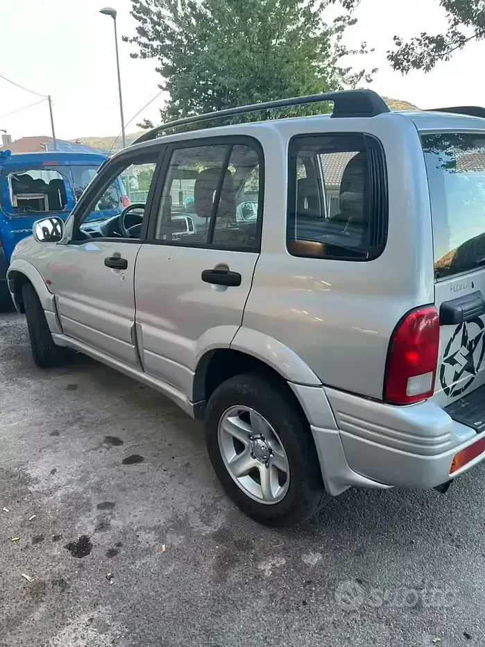 Usata Suzuki Grand Vitara 2002 Berlina